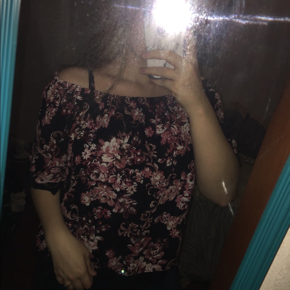 FLOWER T-SHIRT